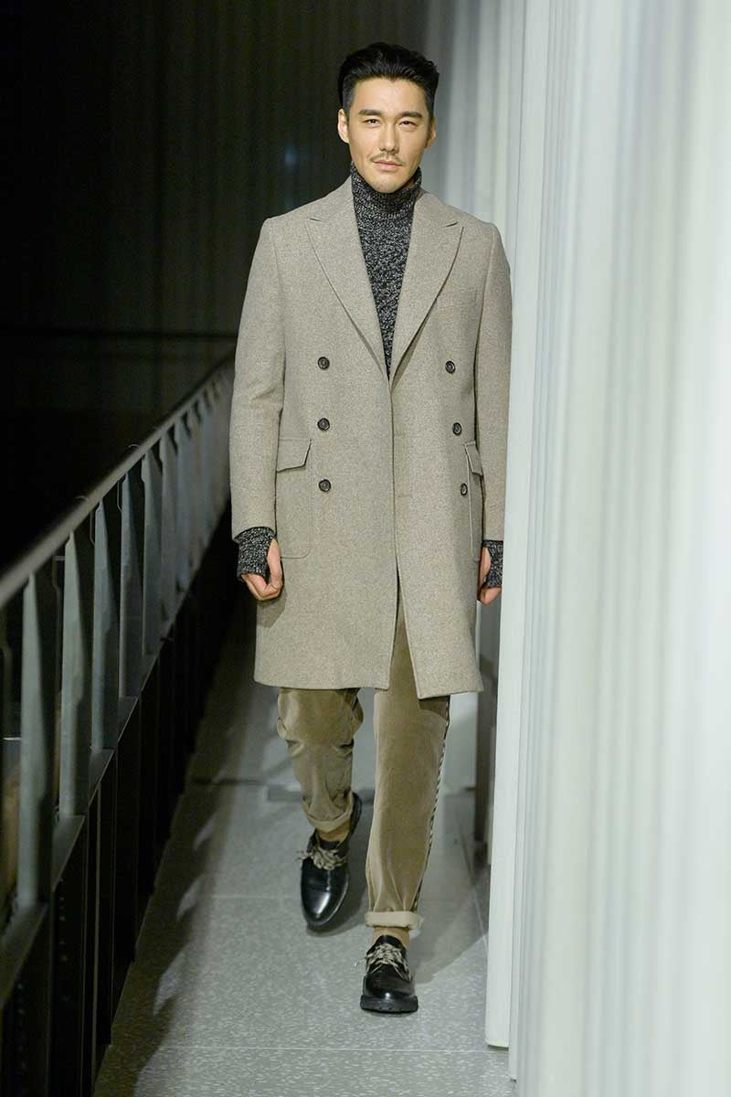 Autumn Winter 2019 Show Look 1