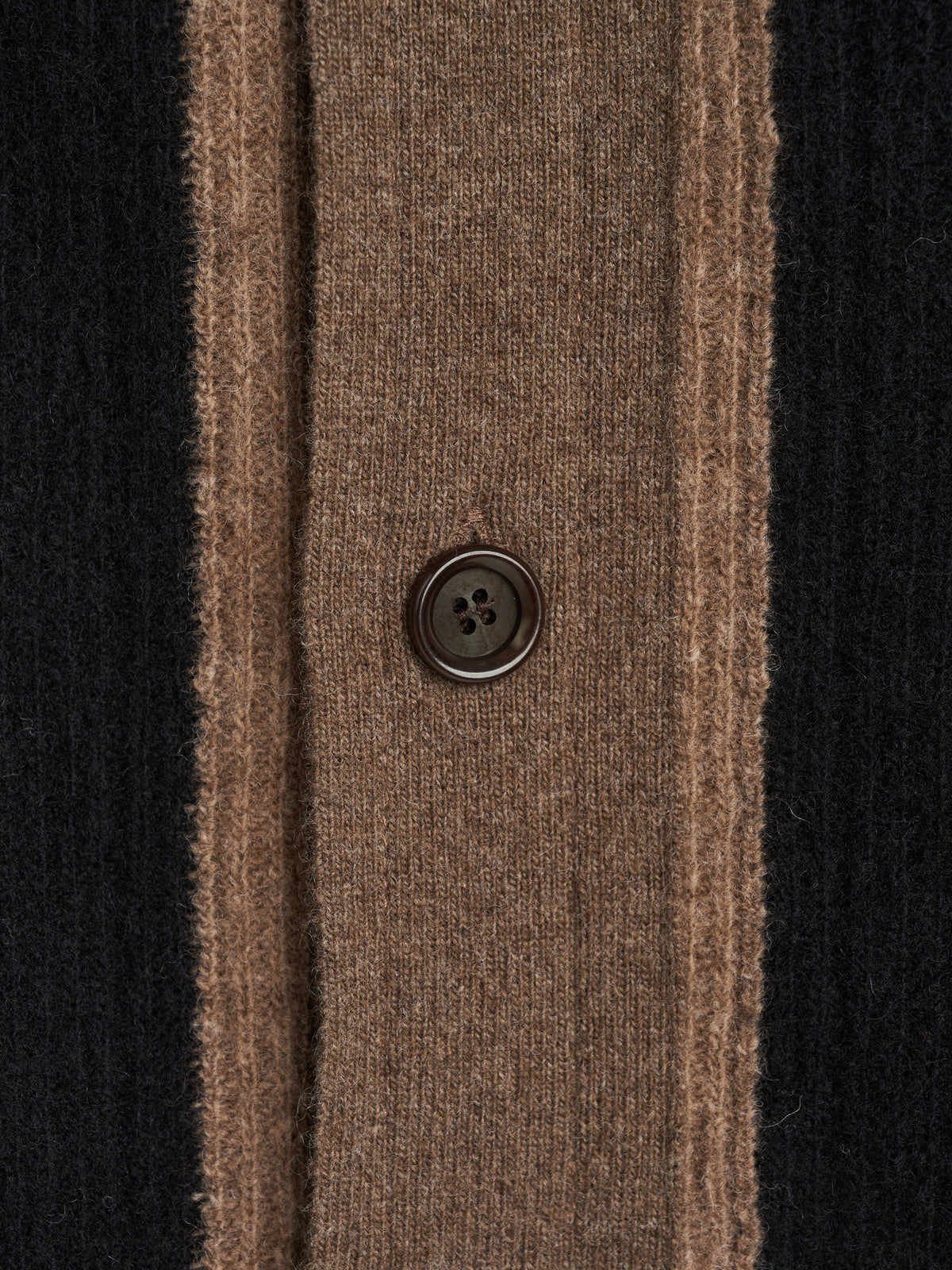 Britten Knitted Cardigan Colvin Black